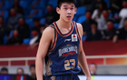 冲NBA？高中生13投10铁，别丢人现眼了。
